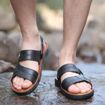 Meeste sandaalid 2021 suvel sandal pehme põhjaga liiva anti-slip kaks meest kannavad vett hülgav kanda väljas vaba aja sõidu Vietnam lahe