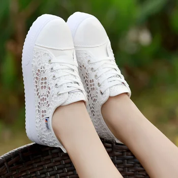 Naiste kingad 2020 mood suvel casual valge kingad sisselõigete pits lõuend õõnes hingav platvorm kingad korter naine tossud Q149