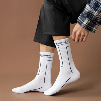 Valge Geomeetria Sokid Naiste Lühike Mood Triibuline Daamid Keskmise Toru Sokk Kirja Vabaaja Naljakas Harajuku Streetwear Rula Sox