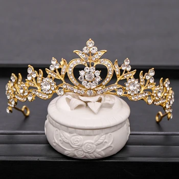 Trendikas Südame Kuju Crystal Kulla Värvi Pärg Rhinestone Pruudi tiara Diadem Headpiece Naiste Juuksed Ehted Pulm Juuksed Tarvikud