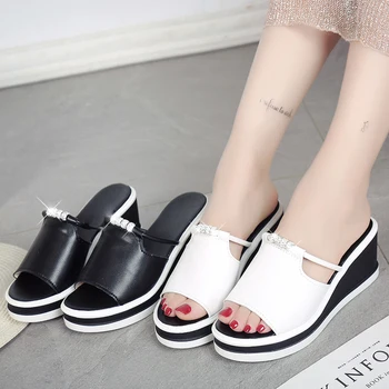 2021 Naiste Suss Sandaalid Kontsad Kiilud Platvorm Nahk Peep varba Crystal Elegantne Naiste Sandaalid Daamid Toasussid puukingad Suve Kingad