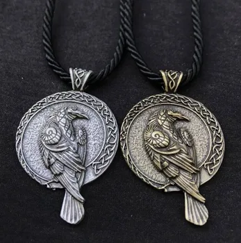 Vintage Viking Must Vares Rune Ripats Kaelakee Põhjamaade Meeste Kvaliteetne Metal Amulett Ehted